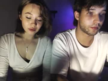couple Japanese, European And American Sex Cam Girls with juiceboyyy