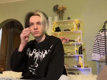couple Japanese, European And American Sex Cam Girls with veryraretwins