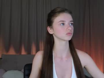girl Japanese, European And American Sex Cam Girls with kelsiwest