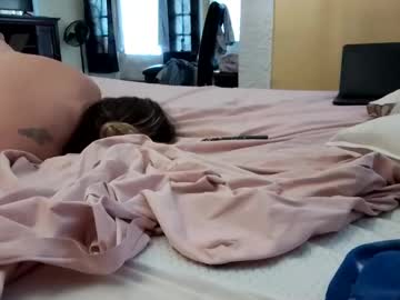 couple Japanese, European And American Sex Cam Girls with throat_goat247