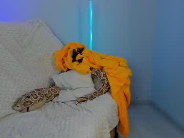 girl Japanese, European And American Sex Cam Girls with emmi_murrrr