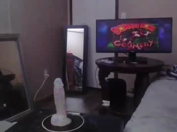 couple Japanese, European And American Sex Cam Girls with p3tit3queen93