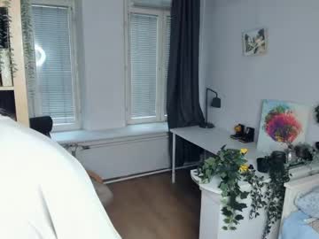 girl Japanese, European And American Sex Cam Girls with rave_the_love