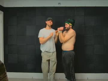 couple Japanese, European And American Sex Cam Girls with caseyandfriends