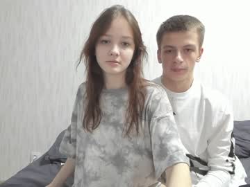 couple Japanese, European And American Sex Cam Girls with nico_favtoy