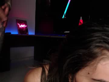 couple Japanese, European And American Sex Cam Girls with cami_li