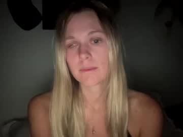 girl Japanese, European And American Sex Cam Girls with beachbabi