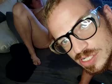 couple Japanese, European And American Sex Cam Girls with hittman333