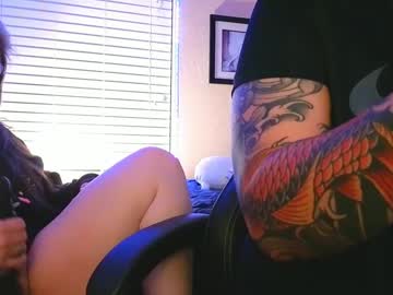 couple Japanese, European And American Sex Cam Girls with alix_valentine