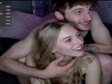 couple Japanese, European And American Sex Cam Girls with luv_birds