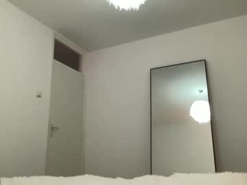 girl Japanese, European And American Sex Cam Girls with seraveraxo
