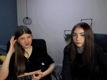couple Japanese, European And American Sex Cam Girls with lissa_night