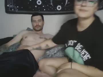 couple Japanese, European And American Sex Cam Girls with cherry_and_hubby
